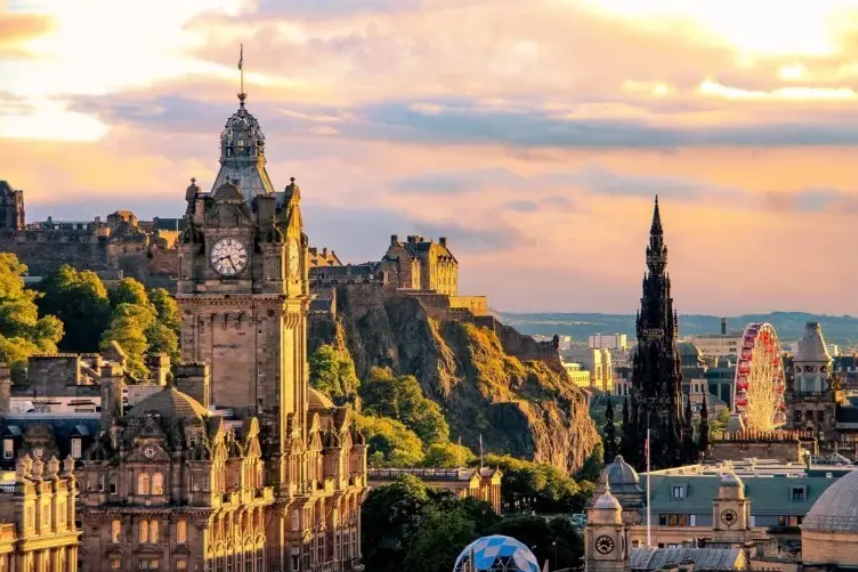 Outlander & Whisky: Un Viaje por el Corazón de Escocia